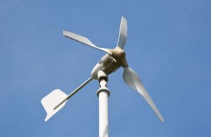 How to Build your Own DIY Wind Turbine to Charge your Generator Batteries