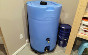 How to Choose the Right Water Storage Tank for Your Off-Grid Home