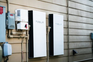 Innovative Ways to Use Tesla Powerwall for Off-Grid Living